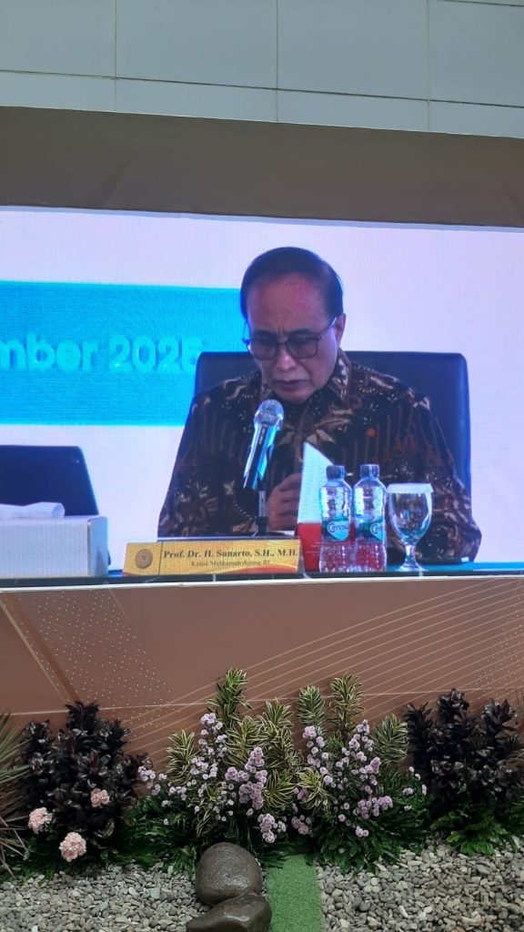 Ketua MA Apresiasi Raihan Kinerja serta Peran Sekretaris Pengadilan Tk Banding dan Pengadilan Tk Pertama Dalam Manajemen Pengadilan