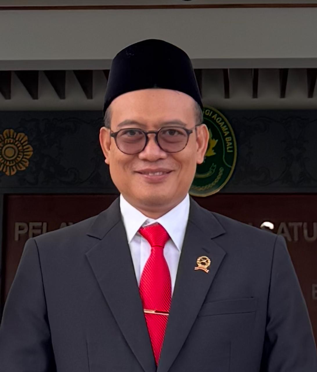 Dr. Fauzan Prasetya