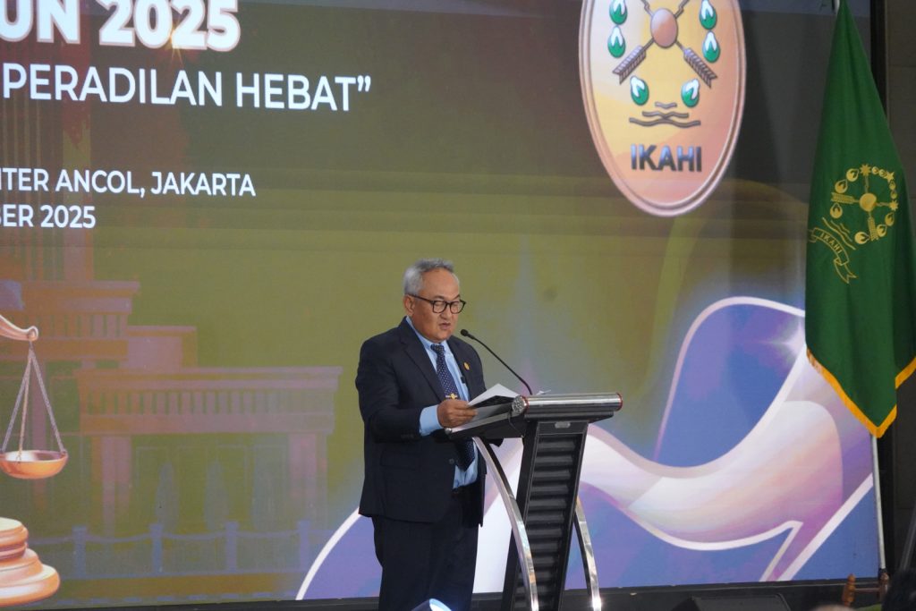 Ketua Umum IKAHI Tekankan Martabat Hakim sebagai Fondasi Peradilan Hebat pada Pembukaan Munas XXI