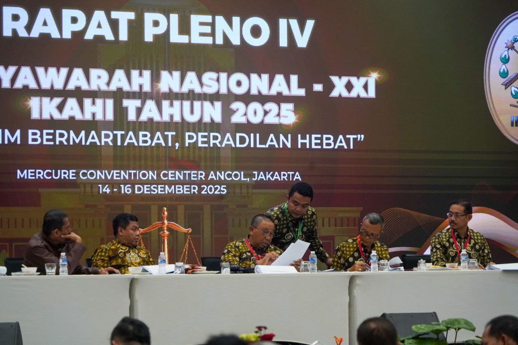 YM Prof. Dr. Yanto, S.H., M.H. sebagai Ketua Umum PP IKAHI Masa Bhakti 2025 s/d 2028