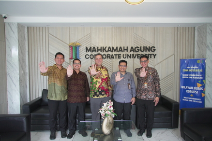 KUNJUNGAN BENCHMARKING KPK KE BSDK DALAM RANGKA PERKUAT KOLABORASI