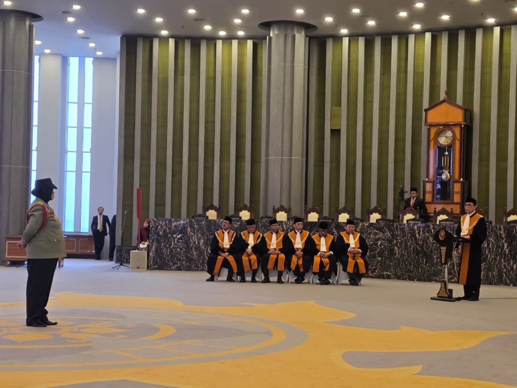 Lantik Kepala Dilmiltama Perempuan Pertama, Ketua MA Tekankan Integritas dan Pengawasan Hakim