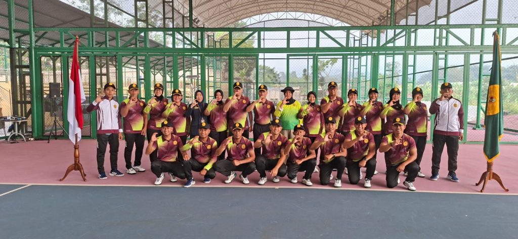 Kadilmiltama Tutup Training Center dan Lepas Kontingen Tim Tenis PTWP Peradilan Militer Menuju Malang 2026