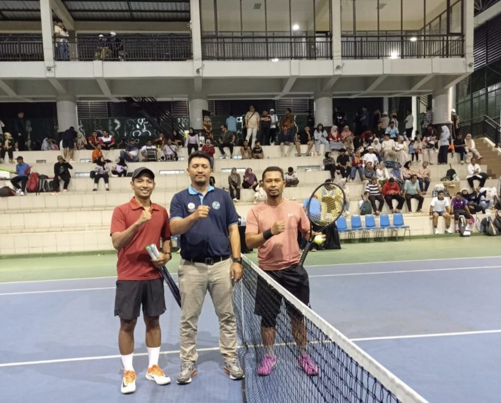 SEMANGAT JUARA TAK TERBENDUNG! Tim Putra PTWP Mahkamah Agung RI Melaju ke Semifinal, Dukungan Supporter Menggema dari Pagi hingga Malam