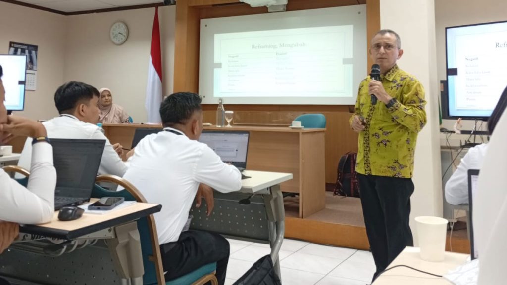 Teknik Reframing: Kunci Mediator Jernihkan Komunikasi Antarpihak Sengketa