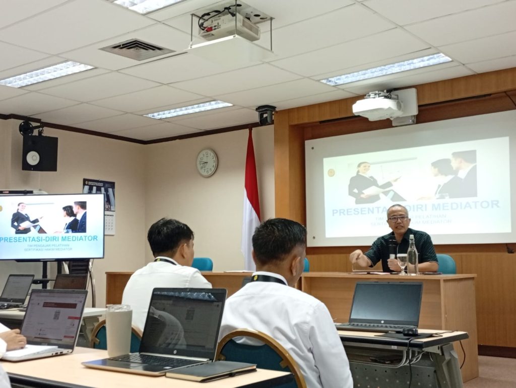Penampilan dan Sikap Mediator: Kunci Penentu Keberhasilan Mediasi