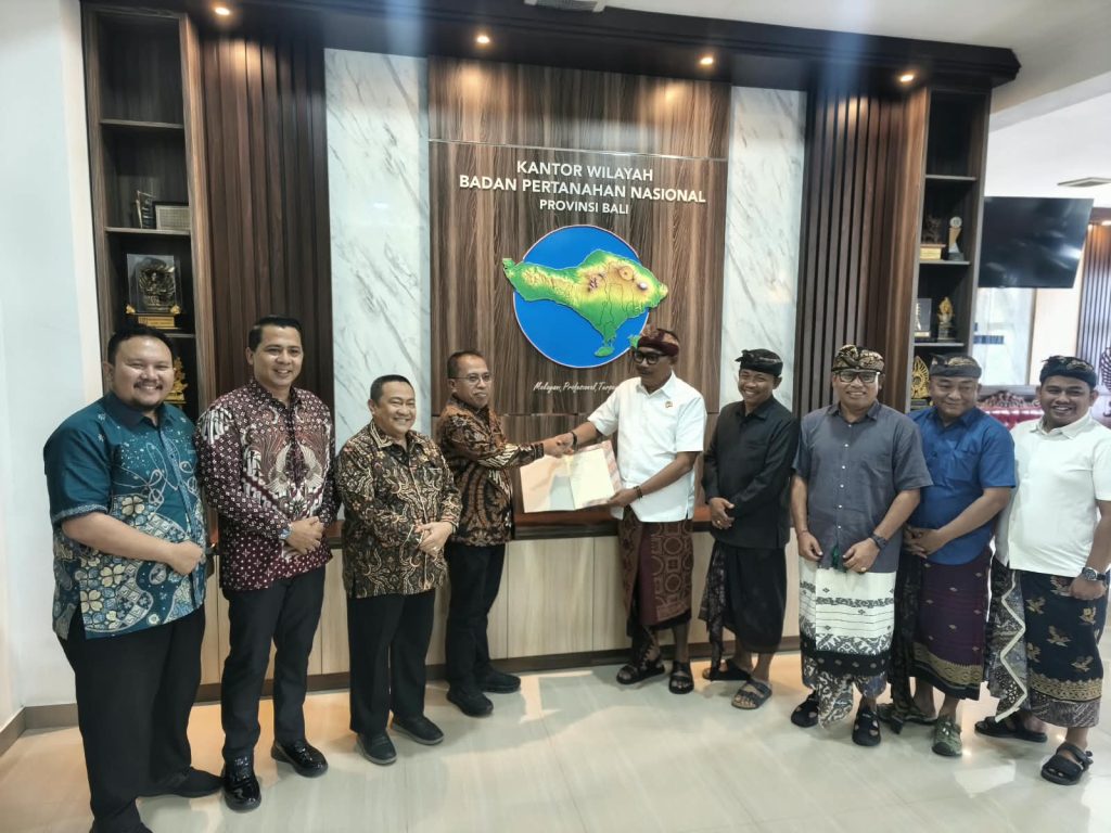 BSDK MA RI Terima Sertifikat Lahan Hibah di Bali