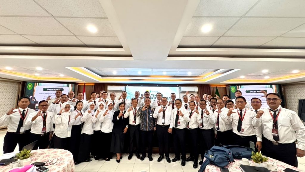 Juru Bicara Bukan Hanya Sekedar Berbicara, Jadikan Konferensi Pers “Ajang Marketing Gratisan”
