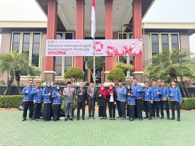 Merawat Janji 1928: Pengadilan Agama Jakarta Pusat Gelar Upacara Sumpah Pemuda Ke-98 Bersama BSDK MA RI